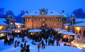 Einer der romantischsten Adventmärkte Österreichs ist der von Schloss Hellbrunn in Salzburg. - Foto: Stadt Salzburg. Einer der romantischsten Adventmärkte Österreichs ist der von Schloss Hellbrunn in Salzburg. - Foto: Stadt Salzburg.