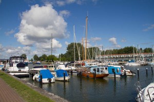 : Karlshagen liegt zwischen Trassenheide und Peenemünde und hat einen sehenswerten Yachthafen.