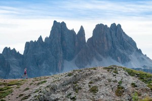 Beim Nort Face Lavaredo Ultra Trail dienen die imposante Dolomiten-Massive als Sportkulisse. - Foto: Giuseppe Ghedina