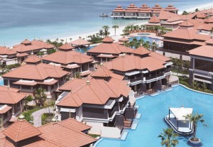 Das Anantara Dubai The Palm Resort & Spa ist das einzige Resort im Nahen Osten mit Wasservillen. Foto: Stromberger PR