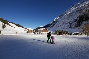 Spaß im Schnee gibt es in Hintertux im Sommer und im Winter. Foto: Klaus Maislinger photography