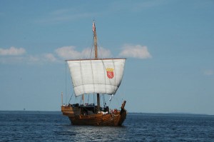 So wie die Hansekogge Roland von Bremen soll auch Ucra-Die Pommernkogge über das Stettiner Haff schweben. Foto: Silvio Wolff