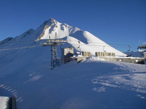 Die Bergstation vom Haldigrat bei Engelberg in der Zentralschweiz – auch bei eisigen Temperaturen verbringt Liftbesitzer Kurt Mathis oft viele Stunden in seiner winzig kleinen Hütte. – Foto:  Engelberg-Titlis