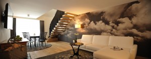 Die Suite „La Nuvola“ erstreckt sich über zwei Etagen und eignet sich bestens für einen Urlaub wie auf Wolke sieben.