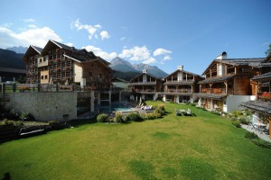 Das Dolce Vita Family Chalet Post Alpina besteht aus einem Haupthaus und zehn sogenannten Chalets.