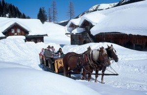 Wer es romantisch haben will, für den ist eine Fahrt mit dem Pferdeschlitten eine gute Alternative zum alpinen Skisport. – Foto: Tourismusverband Obertauern