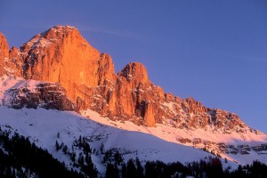 Ein einzigartiges Naturschauspiel - der Rosengarten "glüht". - Foto: Tourismusverband Rosengarten-Latemar