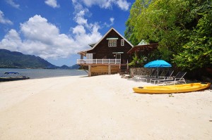 Auf Cerf Island befindet sich die Villa La Fortresse. - Foto: SeyVillas