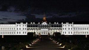 Die Schlosslichtspiele in Karlsruhe warten mit neuen grandiosen Shows auf. - Foto: Hauslaib Lichtwelten