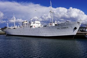 Die Gil Eannes ankert als Museumsschiff im Hafen von Viana do Castelo im Norden Portugals. 