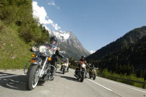 Die Felbertauernstraße ist auch bei Motorradfahrern sehr beliebt. - Foto: Felbertauernstraße AG / Böhm