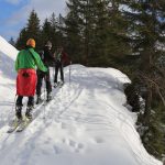 Skitourengeher auf dem Weg nach oben. - Foto: Kunz-PR