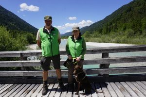 Ranger aus Leidenschaft: Sabine Gerg und Hans Adlwarth. – Foto: Kunz PR