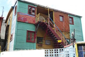 Ein Wohnhaus in La Boca.