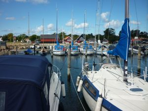 Der Hafen von Rörvig.