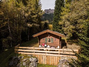 Diese kleine Alm kann gratis genutzt werden. – Foto: Klaus Bauer