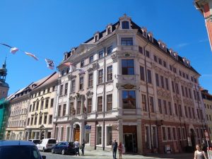 Das Hartmannsche Haus ist ein palaisartiges Gebäude, das von 1720 bis 17245 entstand. Es ist für viele das schönste Haus der Stadt. – Foto: Dieter Warnick