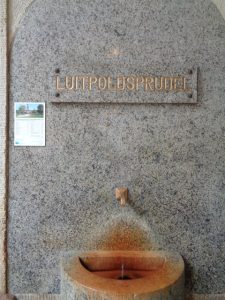 Der Luitpoldsprudel würdigt den Prinzregenten Luitpold von Bayern. – Foto: Dieter Warnick