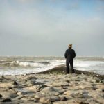 Herbstspaziergang an der Nordsee: Einfach mal den Blick schweifen lassen. – Foto: Kees van Surksum