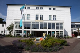 Das Badehaus auf Norderney ist Europas größtes Thalassohaus. – Foto: Staatsbad Norderney GmbH