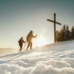 Winterwanderer am Blomberg. - Foto: Stadt Bad Tölz